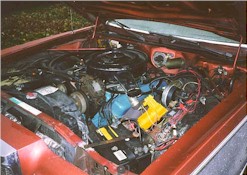 1976_Chrysler_TownCountry_engine.jpg
